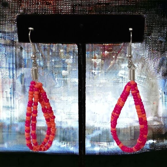 Seed Bead TearDrop Earrings Pink Coral Silver Tone Summer Festival Dangle Spring - Picture 12 of 16